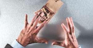 Avoiding embezzlement in the aesthetic practice